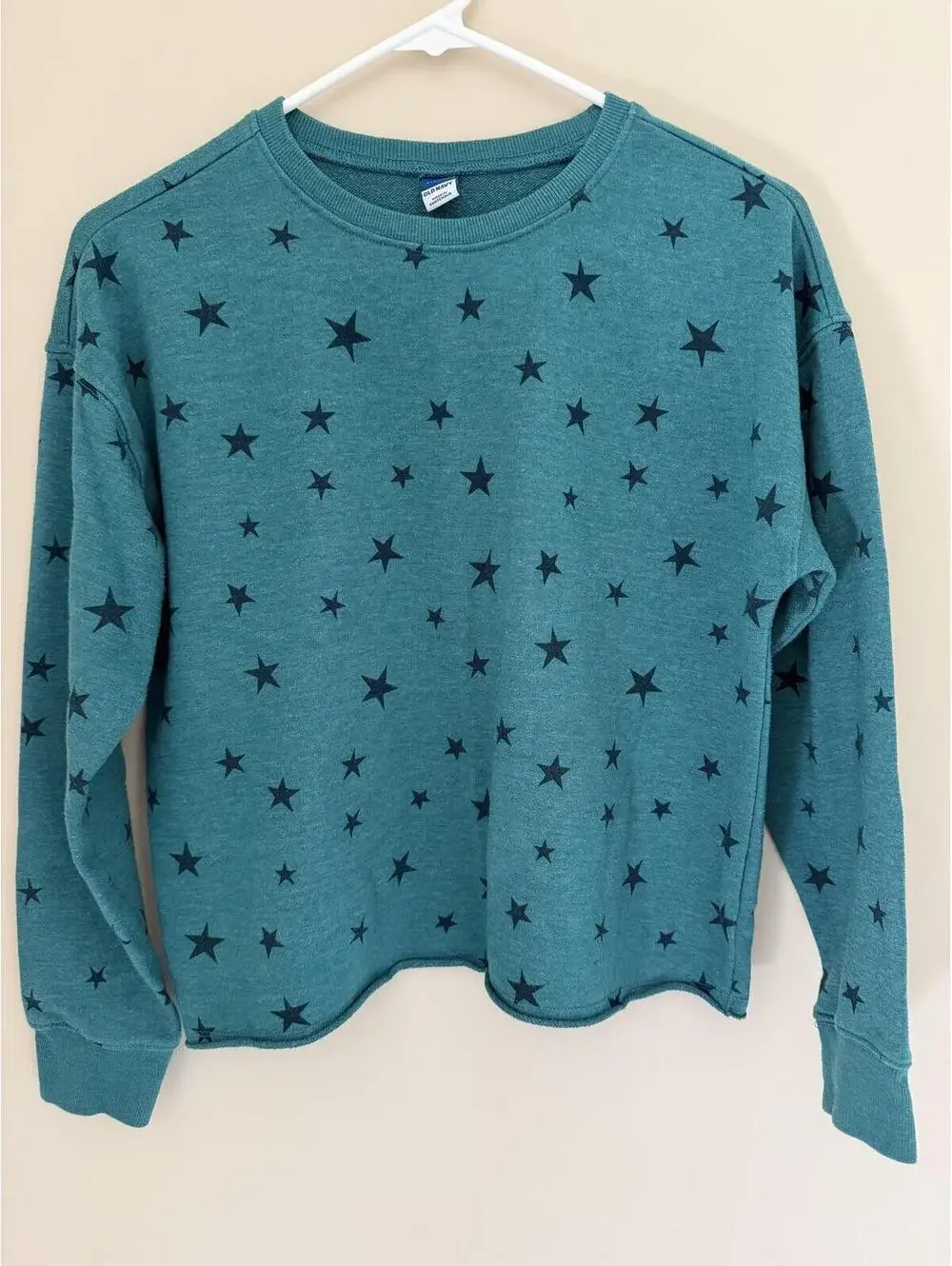 XL/XS/S Old Navy slightly cropped Star Sweatshirt